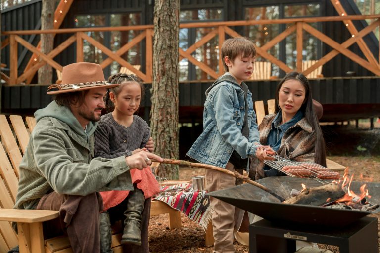 pexels-ron-lach-9211834